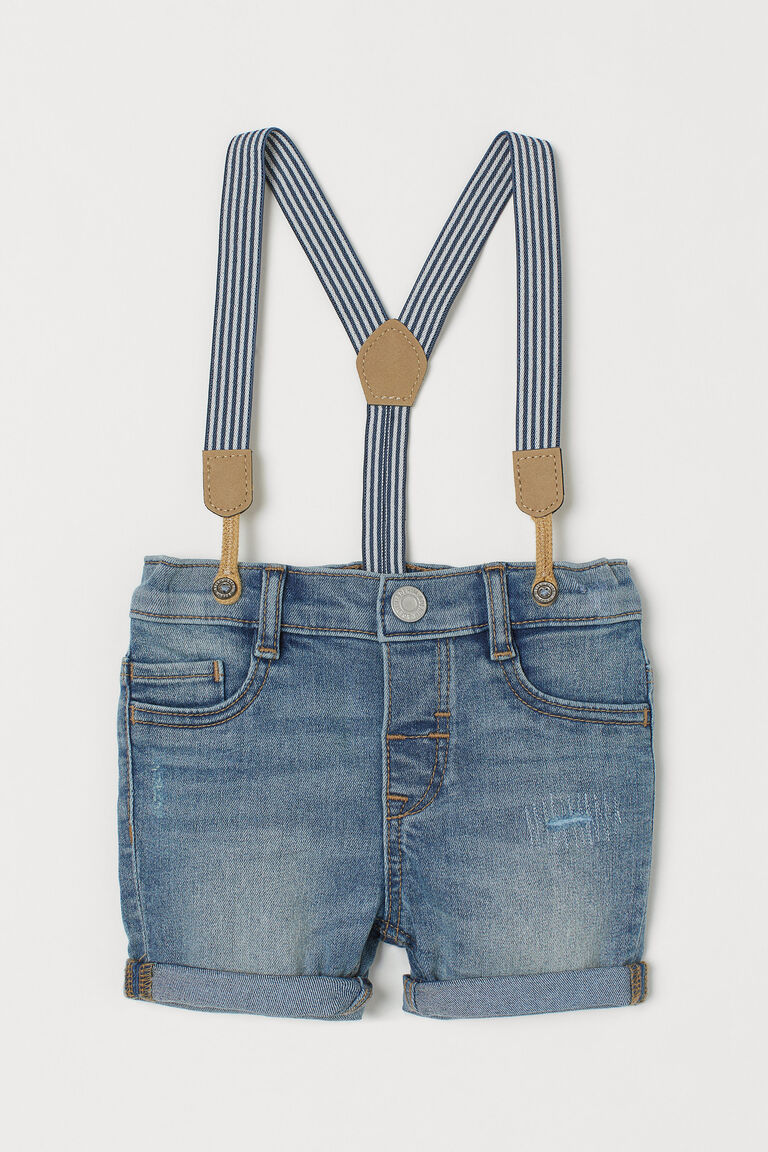 Denim shorts and braces