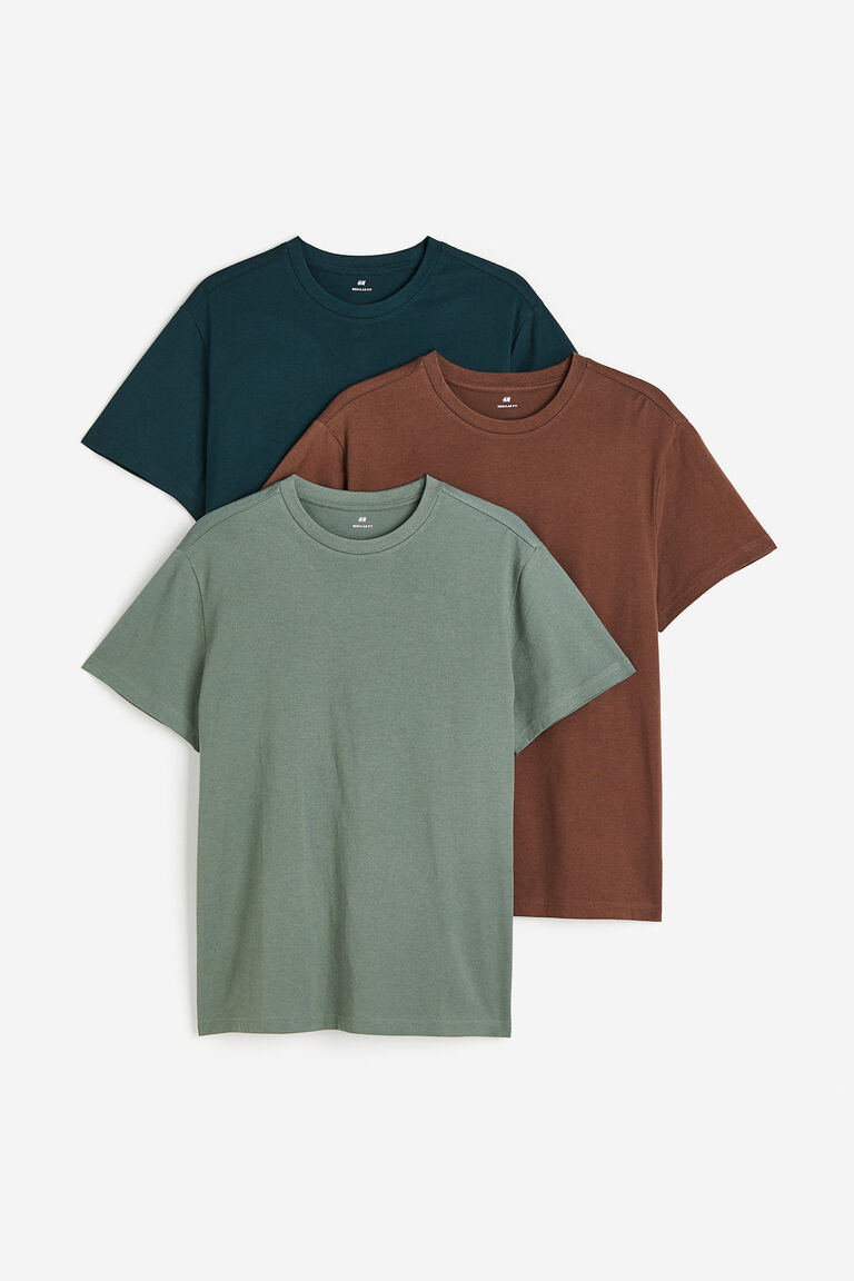 เสื้อยืดคอกลม ทรงพอดีตัวแพ็ค 3 ตัว