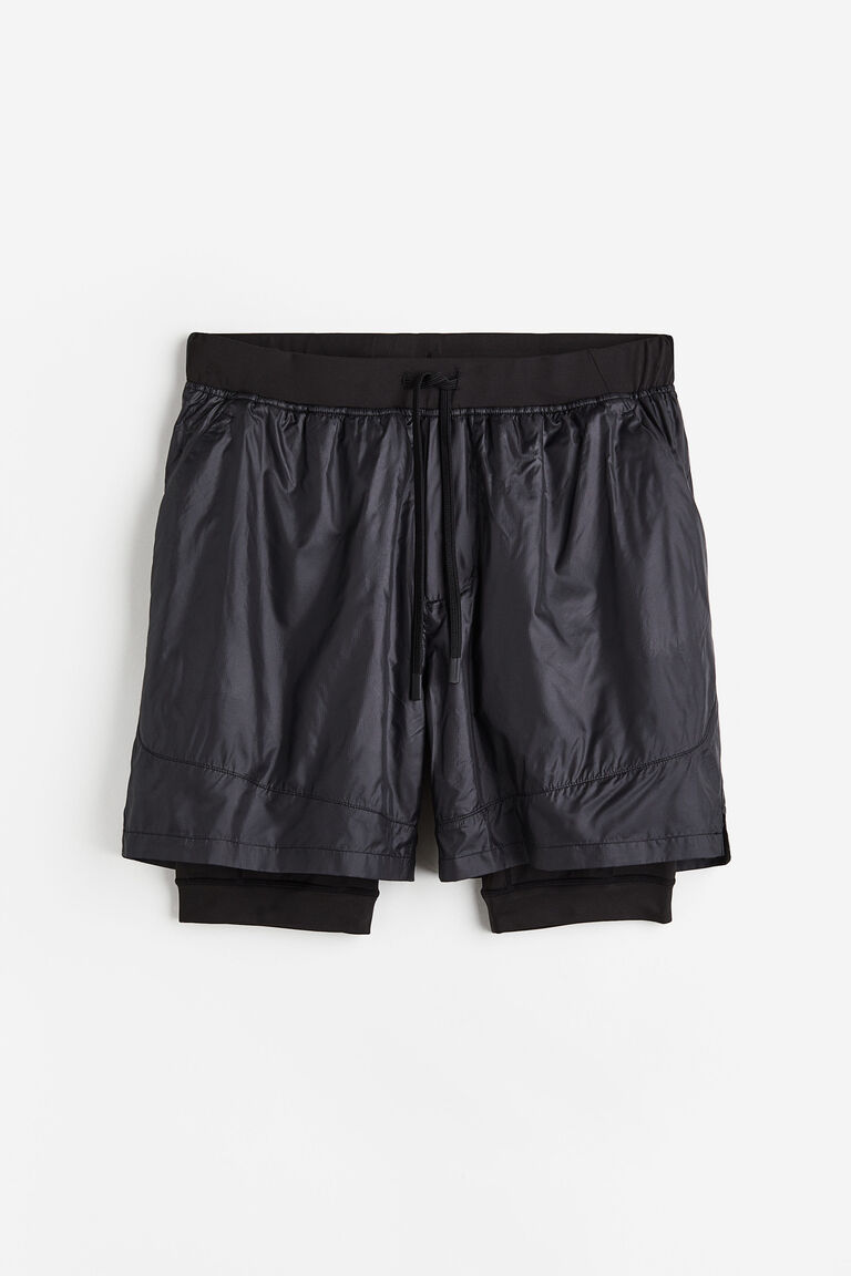Windproof doublelayered running shorts